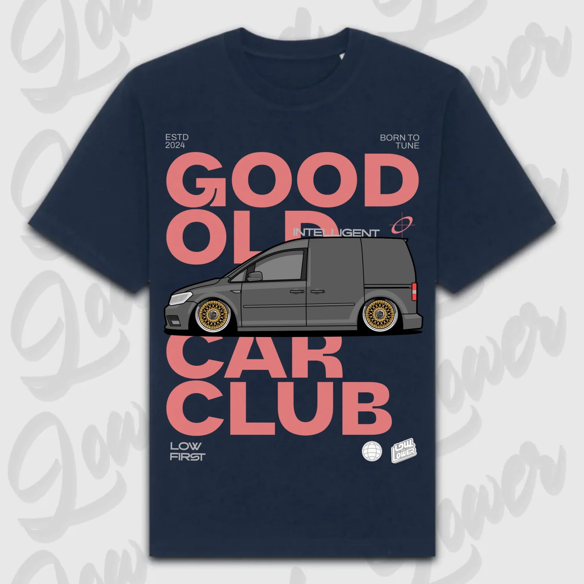 Mockup oversized front - Shirt stand 2