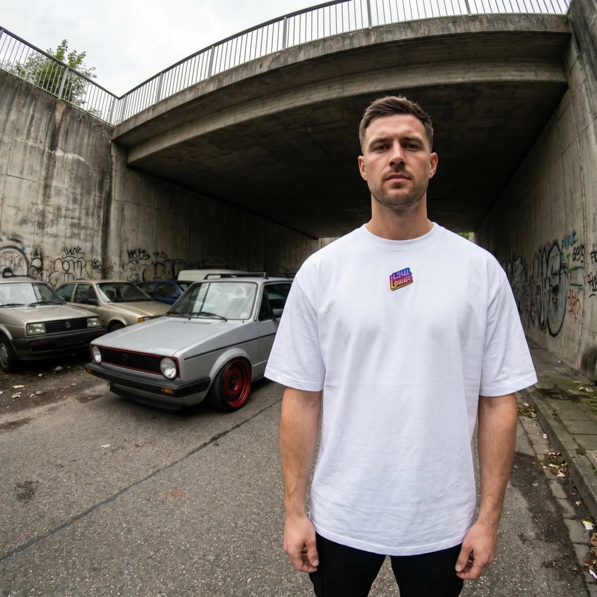 Mission Complete Auto Motiv im Streetart Stil fuer Shirt